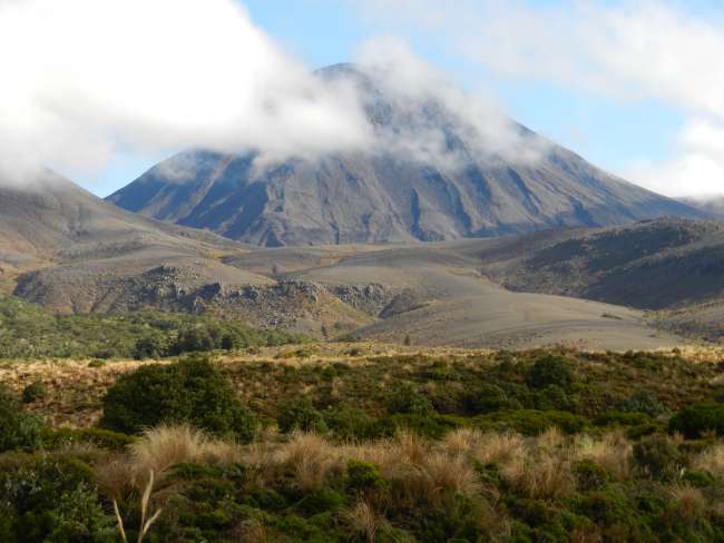 Tongariro NP mount ngauruhoe